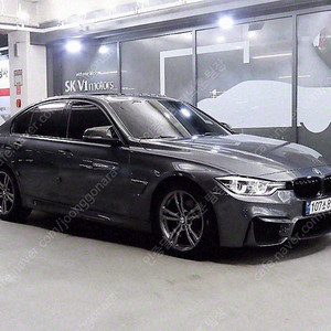 BMW 3시리즈 중고 BMW 320d 중고승용차 3시리즈 중고차 회색 2018년식 62,000km 320i M 스포츠 수원중고차