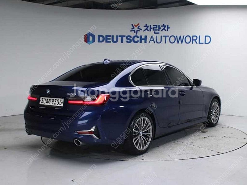 BMW 3시리즈 중고 BMW 320i 중고 승용차 파란색 2020년식 63,439km 320i 럭셔리 개인사업자 차...--3