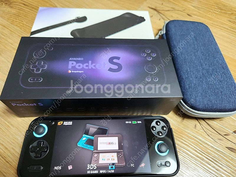아야네오 포켓s 2k 16기가 512 + 1테라 한방팩 팝니다.--0