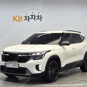 셀토스 중고차 셀토스 중고 가격 중고 셀토스 흰색 2024년식 8,000km 가솔린 1.6 터보 2WD 그래비티 가성비 중고차
