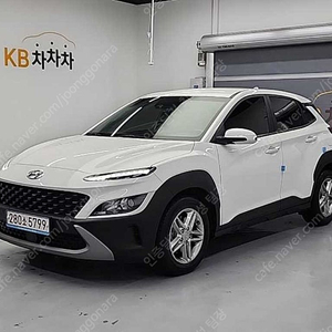 현대 코나 중고 더 뉴 코나 중고자동 흰색 2022년식 가솔린 1.6 터보 2WD 스마트 중고차 직거래 카페