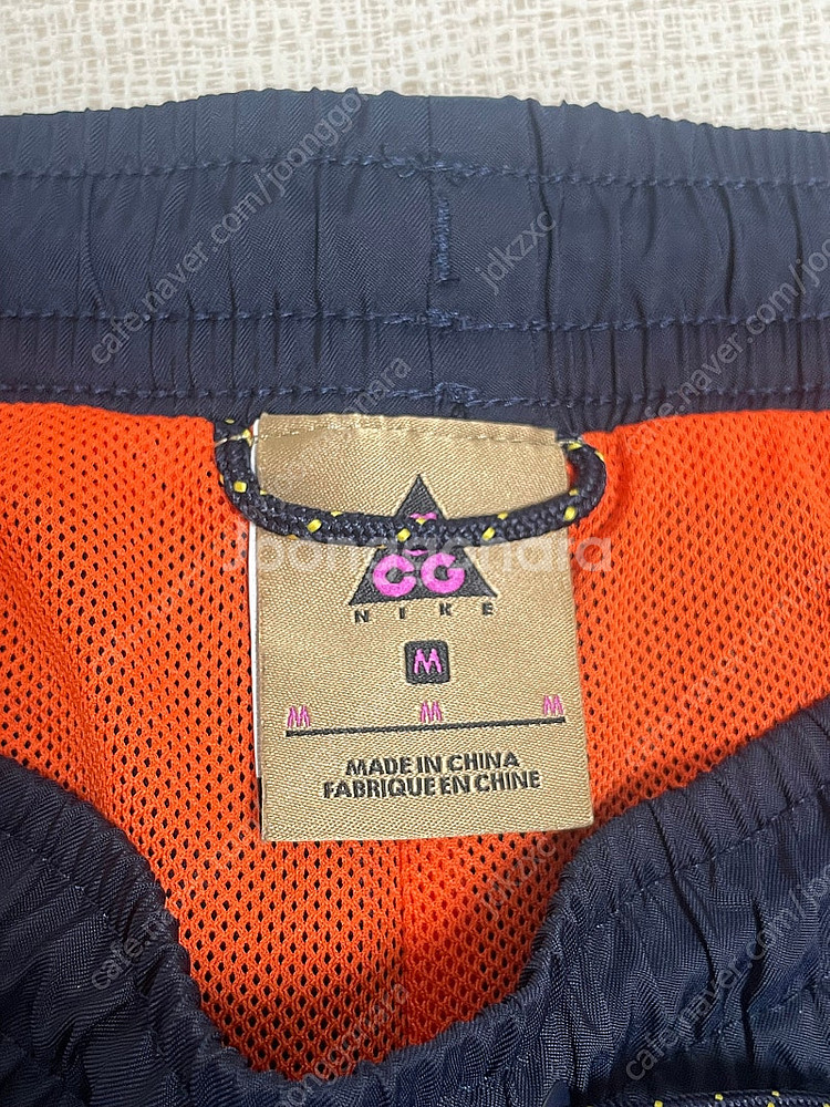 [M] 나이키 acg 우븐쇼츠--2