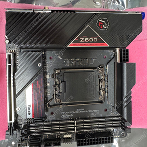 Z690 Phantom Gaming-ITX/TB4 (z690i , itx)