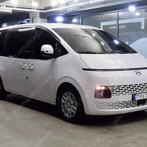 중고차 현대 스타리아 중고 2022년식 72,093km 4WD 디젤 투어러 11인승 모던 완벽한 관리로 흠집없어요