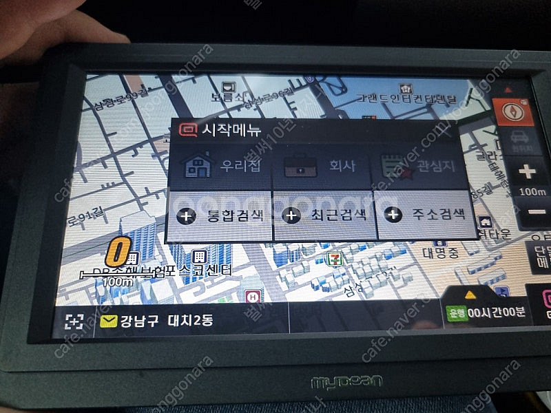 7인치 지니맵 네비게이션 최근까지 업데이트 후방지원 트...--2