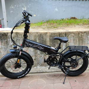 볼트몬스터 VT700FB20 PASS+스로틀 24년식