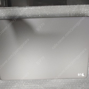 LG 울트라기어 2021 노트북 15U70P-FR5HK SSD 512G Nvme 메모리16G 업그레이드 된거 판매합니다 그램