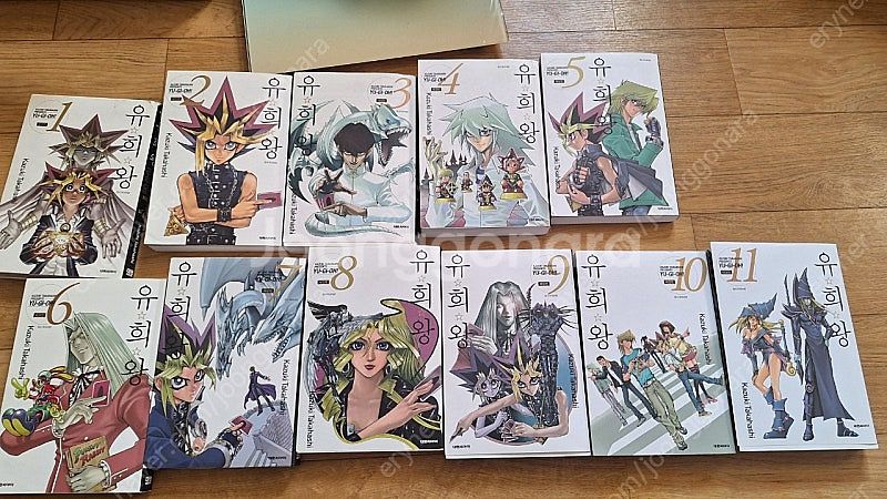 유희왕 1-11권 팝니다.택포 10--2