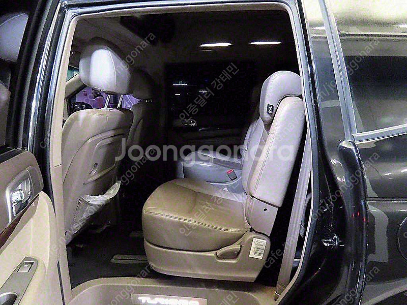 KG모빌리티(쌍용) 코란도투리스모 4WD 샤토 중고차 ...--5