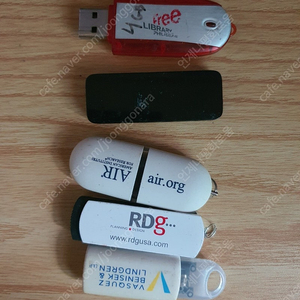 4GB usb 5개 일괄 택포 1만원 팝니다.