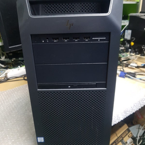 [56Core/112TH] HP Z8 G4 Platinum 8173M*2 (56core/112TH)/ RAM 256G / M2000 / Nvme 1TB /1700W (HP Z8G4