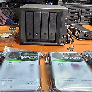 시놀로지DS920+램4G+EXOS 48TB+M.2 512G