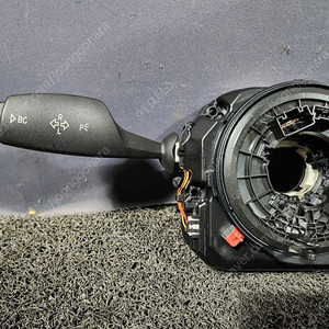 BMW F10 컬럼스위치 열선핀잇는타입 9 319 475/9319475 팝니다