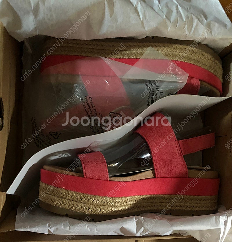 새상품) 어그 핑크 스웨이드 8 250 ugg--0
