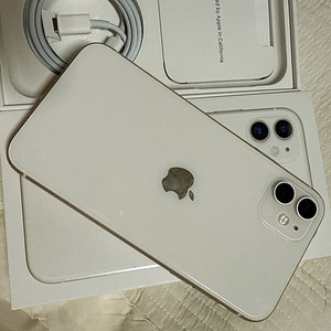iPhone11 아이폰11 128GB 화이트 (키즈폰추천)﻿