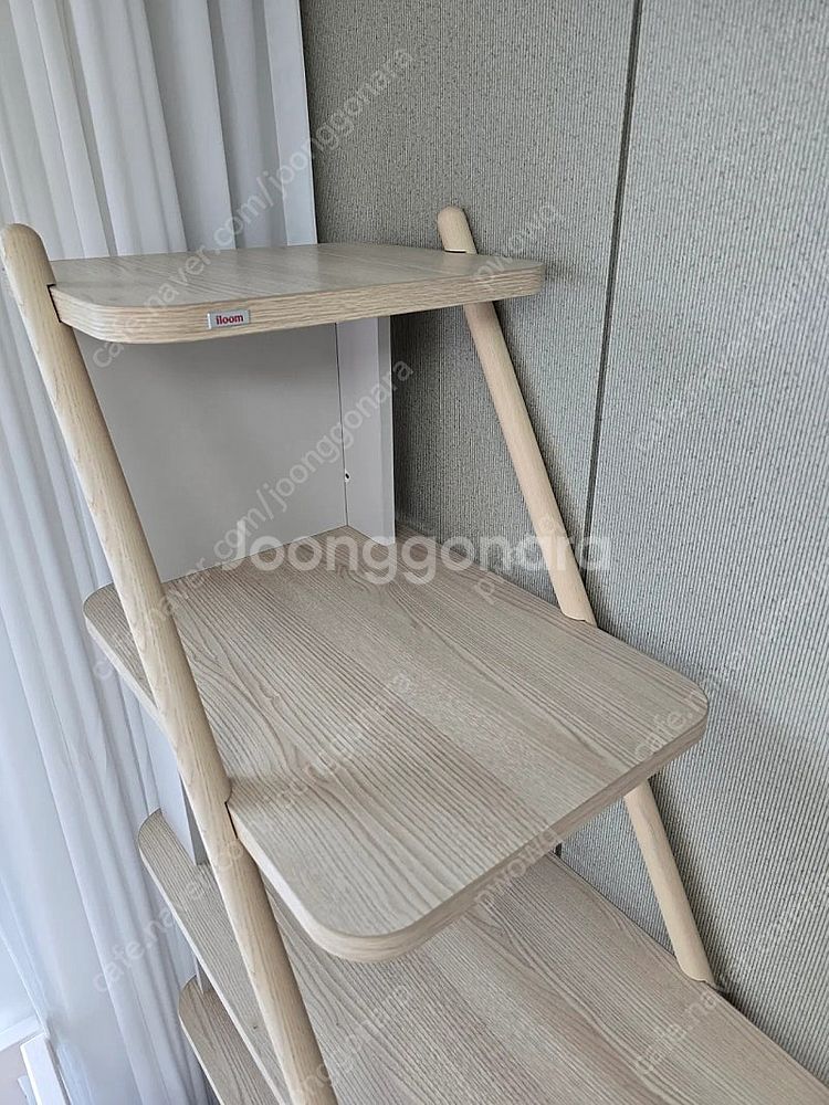 일룸 캐스터네츠 책장 캣타워-이전설치비 포함--2