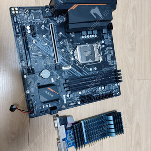 b460m aorus elite 메인보드 판매합니다(gt730드립니다)