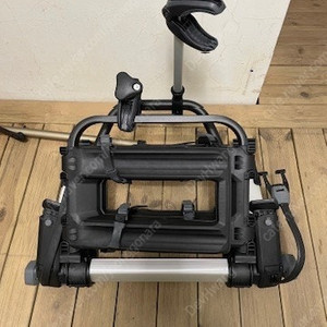 툴레 993 트렁크용 자전거 캐리어 55만원