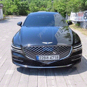 13,721 km 22년형 제네시스 G80 중고 제네시스 중고 2.5 가솔린 터보 2WD 중고차시세가격 검정색