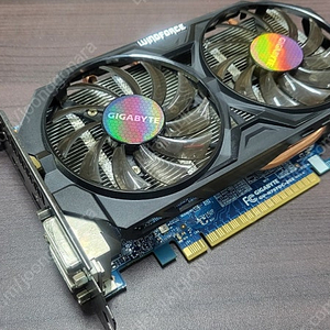 gigabyte GTX 750Ti 2gb 그래픽카드