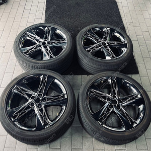 제네시스 G90 RS4 20인치 블랙크롬 휠타이어 판매