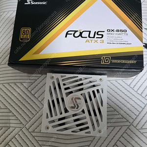 시소닉 포커스 v4 GX-850 GOLD 풀모듈러 ATX3.1 화이트 팝니다