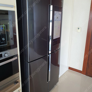 삼성 패밀리허브 냉장고 T9000 판매합니다.