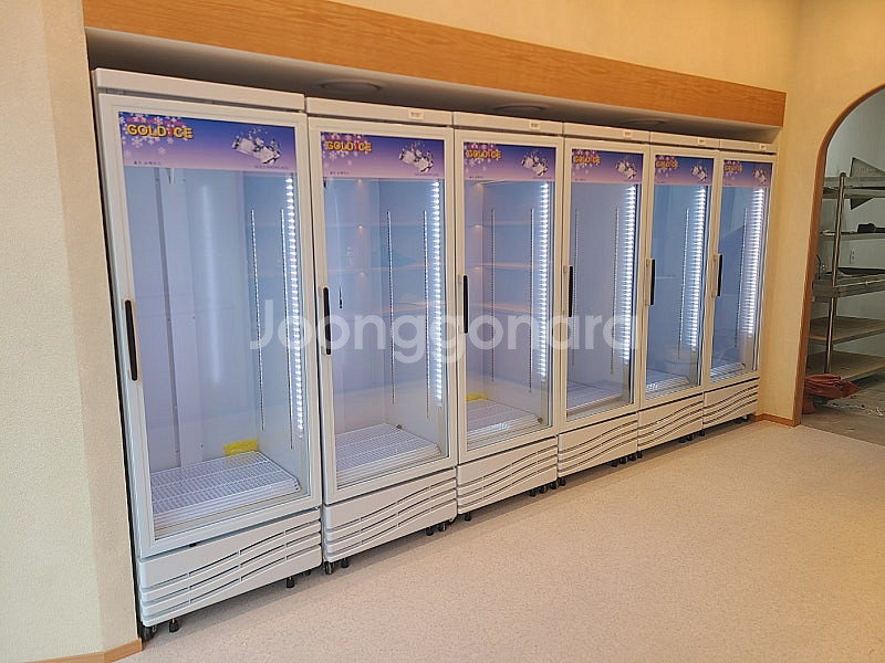 미개봉신품 도매특가 업소용냉장고 음료수냉장고 수직냉동고 테이블냉장고 육수냉장고 쇼케이스 주방냉장고--5