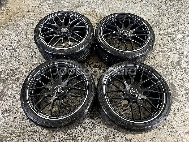 [판매]벤츠 C63AMG 퍼포먼스 19인치 휠타이어--0