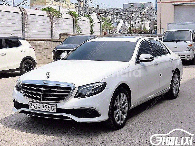 [벤츠]E-클래스 W213 E220d 익스클루시브 ★중...--2