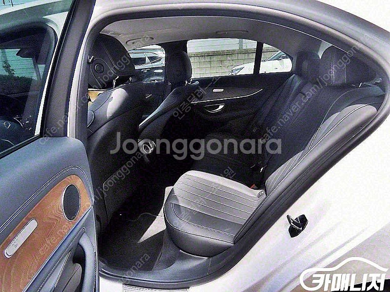 [벤츠]E-클래스 W213 E220d 익스클루시브 ★중...--6