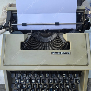 스페인 올리베티 영문타자기 olivetti DORA