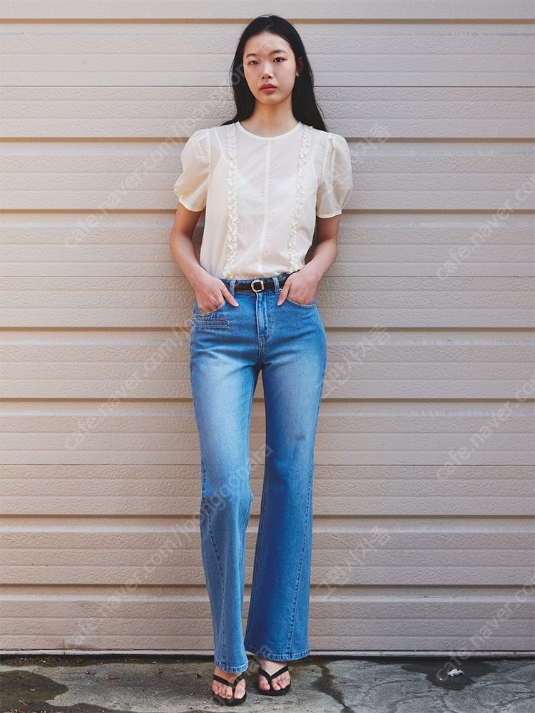 (택달린 새상품) 25 써머 구호플러스 프릴 퍼프소매 블라우스--1