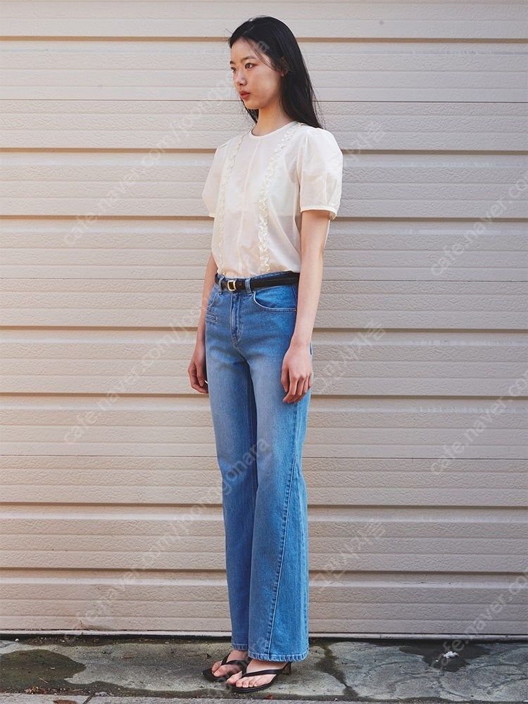 (택달린 새상품) 25 써머 구호플러스 프릴 퍼프소매 블라우스--3