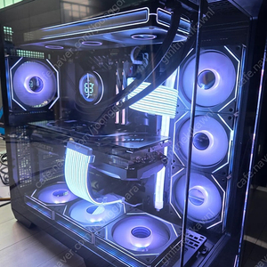 라이젠7 9800X3D RTX5080 감성 고사양 본체 팝니다(미사용)