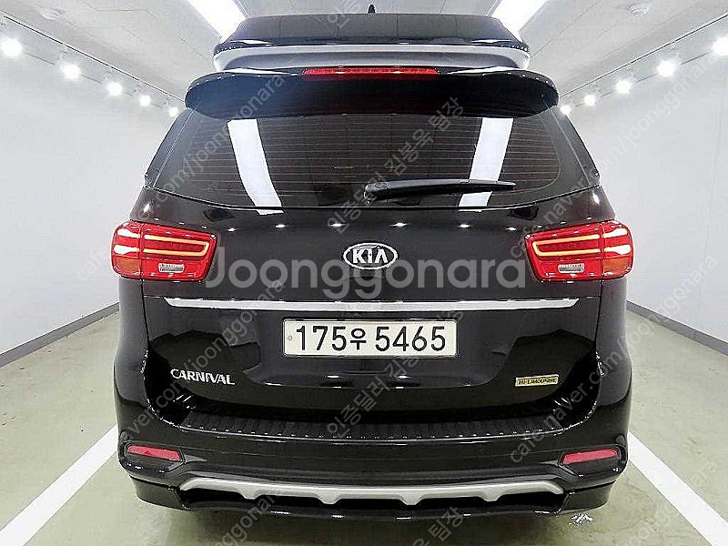 더뉴 카니발 중고 가격 중고 카니발 검정색 2019년식...--4