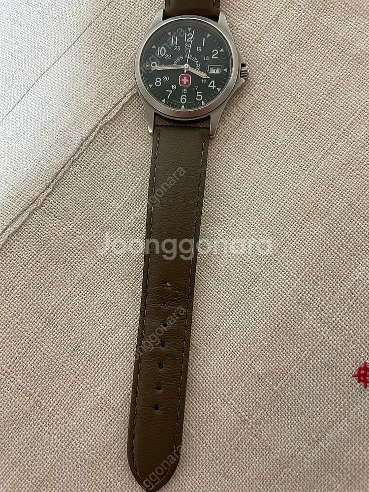 빈티지 스위스 밀리터리 녹판 34mm 쿼츠--8