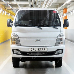 중고트럭매매 흰색 2021년식 42,714km 4WD/더블캡/장축 스마트 개인사업자 차량구매