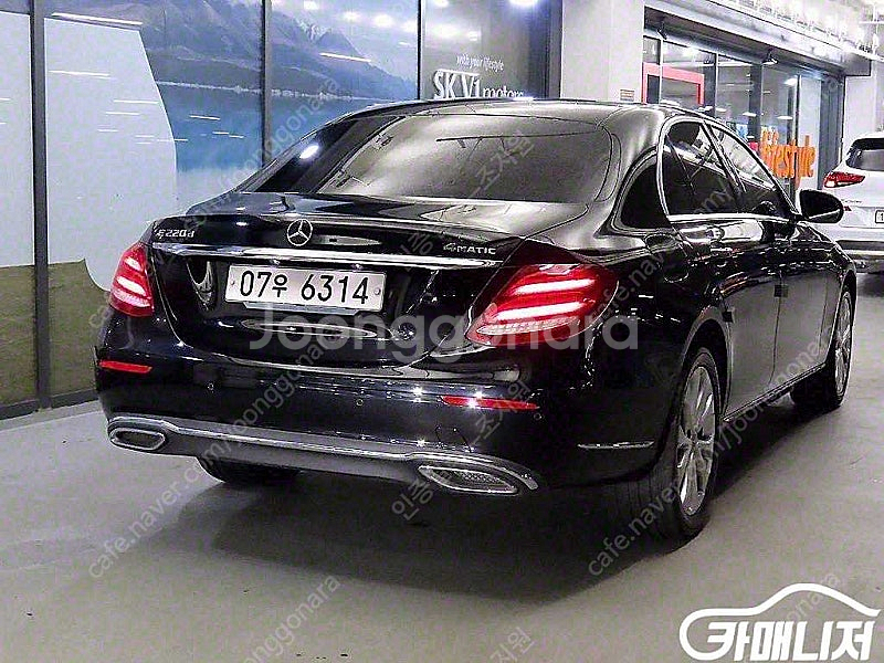 [벤츠]E-클래스 W213 E220d 4MATIC 아방...--4