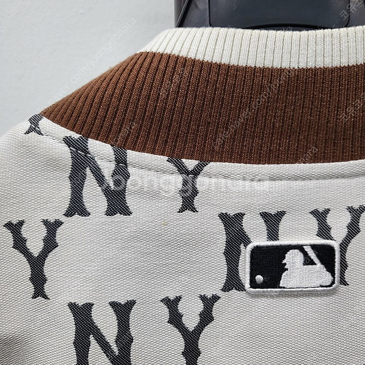 MLB 클래식 모노그램 자카드 점퍼--5
