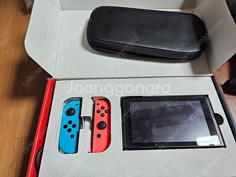 스위치1 배터리 개선판 풀셋 팝니다.--0