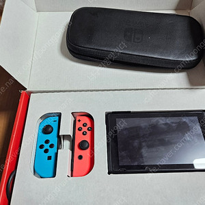 스위치1 배터리 개선판 풀셋 팝니다.