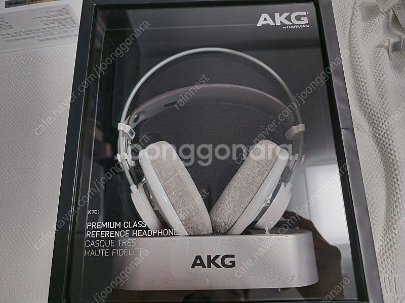 AKG K701 오픈형 헤드폰 팝니다.--0