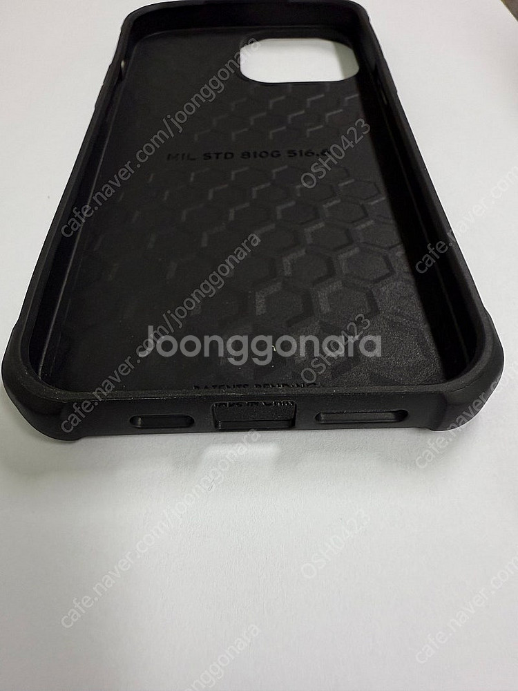 UAG 케이스 아이폰13 프로 맥스 메트로폴리스--4