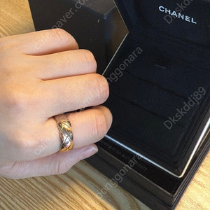 샤넬 코코크러쉬 스몰 50호(베이지골드) 현대상품권으로 교환가능