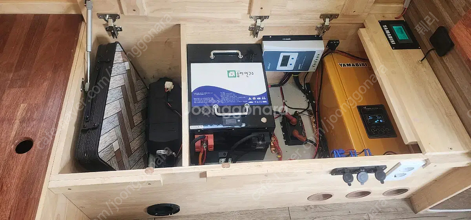 포터2 캠핑카 (에어컨, 냉장고, 주방수전, 무시동 히터, 인산철 300A x 2개, 태양광 300W, 야마비시 통...--8