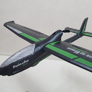 RC 비행기 글라이더 RANGER 600 입문용 4채널 판매 배터리3개 + 랜드로버 디밴더 알씨카(메탈옵션)