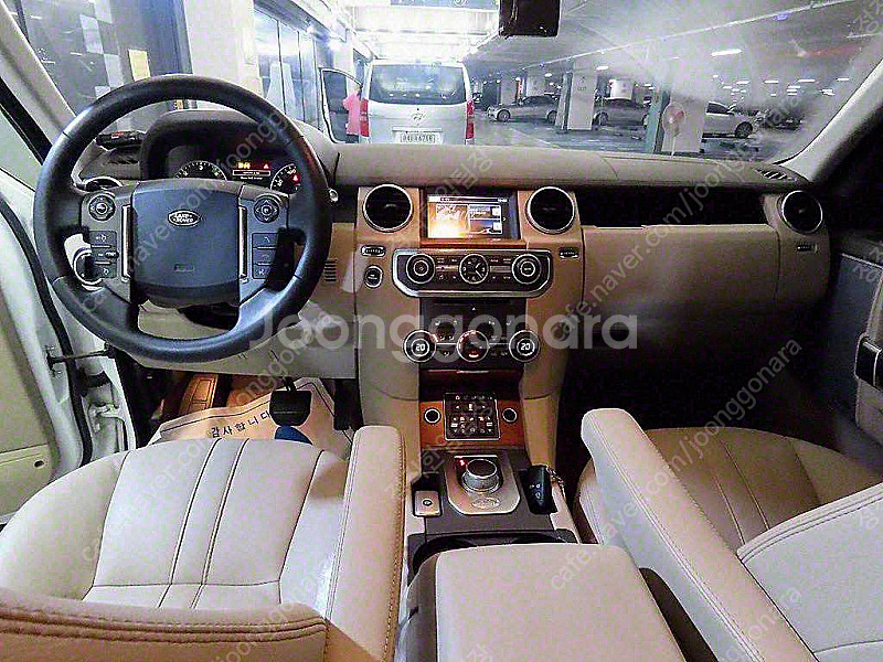 랜드로버 디스커버리4 30 SDV6 SE 중고차 판매합...--9