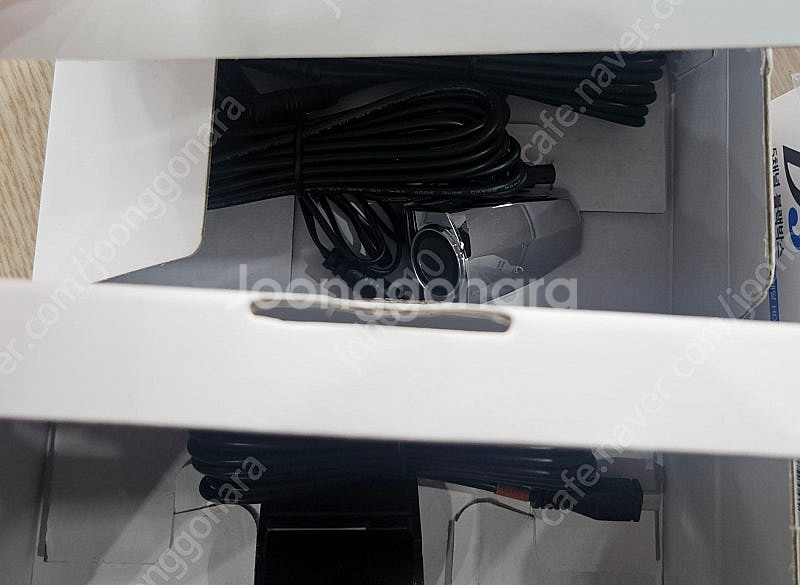 지넷 SMART Q8000 4CH 블랙박스 판매합니다.--1