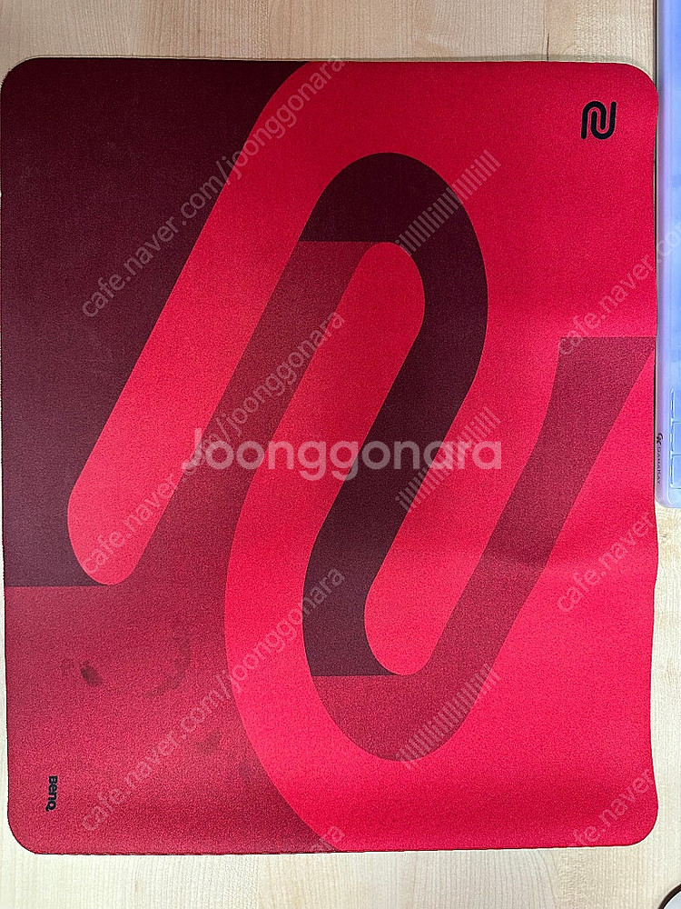 벤큐 G SR SE Red 마우스 패드--1